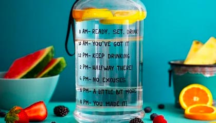 潮宏基：股票交易异常波动，连续3个交易日收盘价格涨幅偏离值累计超20%