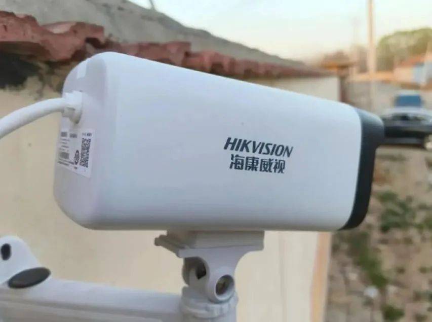 加拿大全面对付中国？加总理转头对华出手：加25％关税，中企必须卷铺盖走人！