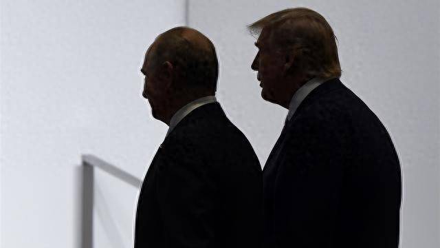 朝鲜战术惊艳全场：俄军24小时急行10公里！彻底包围红军城！泽连斯基开出割地条件